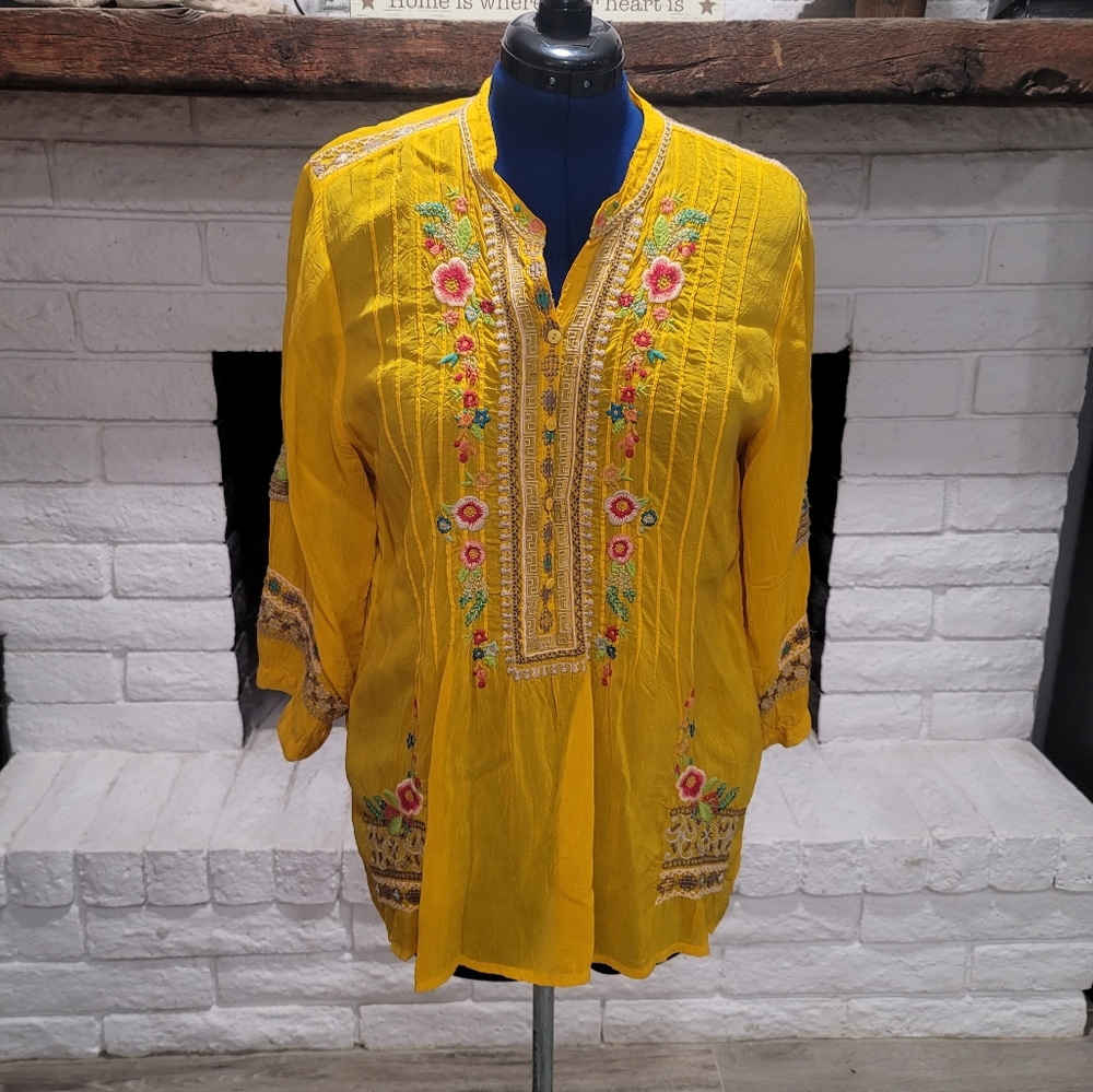 Johnny Was Large Yellow Embroidered Tunic